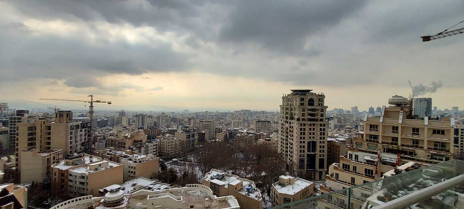 کامرانیه ۲۴۰ متر مدرن چشم انداز ابدی 