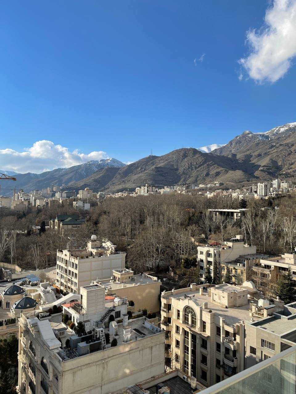 نیاوران(یاسر) ۲۲۵متر ویو شمال جنوب شرق ۱۵متر بالکن🏞️